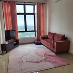 Haider\'S Homestay D\'Summit Residence Kempas Jb